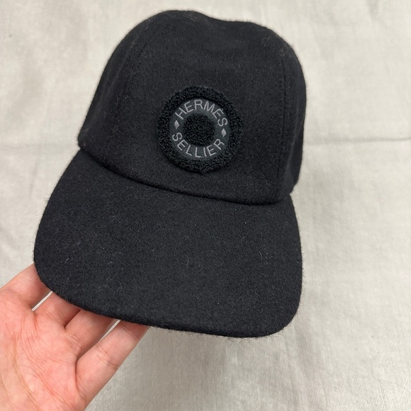 Hermes hat - Picture 2 of 7